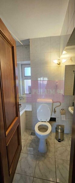 Vanzare apartament de 3 camere in rondul Piata Alba Iulia